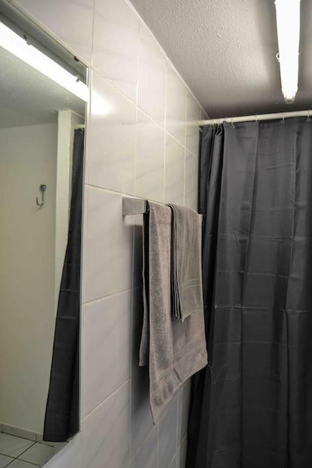 Schoene Dachgeschosswohnung Nahe Koeln Exterior photo