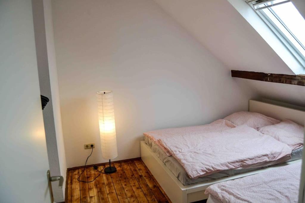 Schoene Dachgeschosswohnung Nahe Koeln Exterior photo